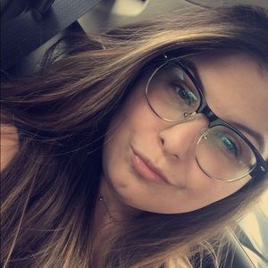 Meet your Posher, Skye